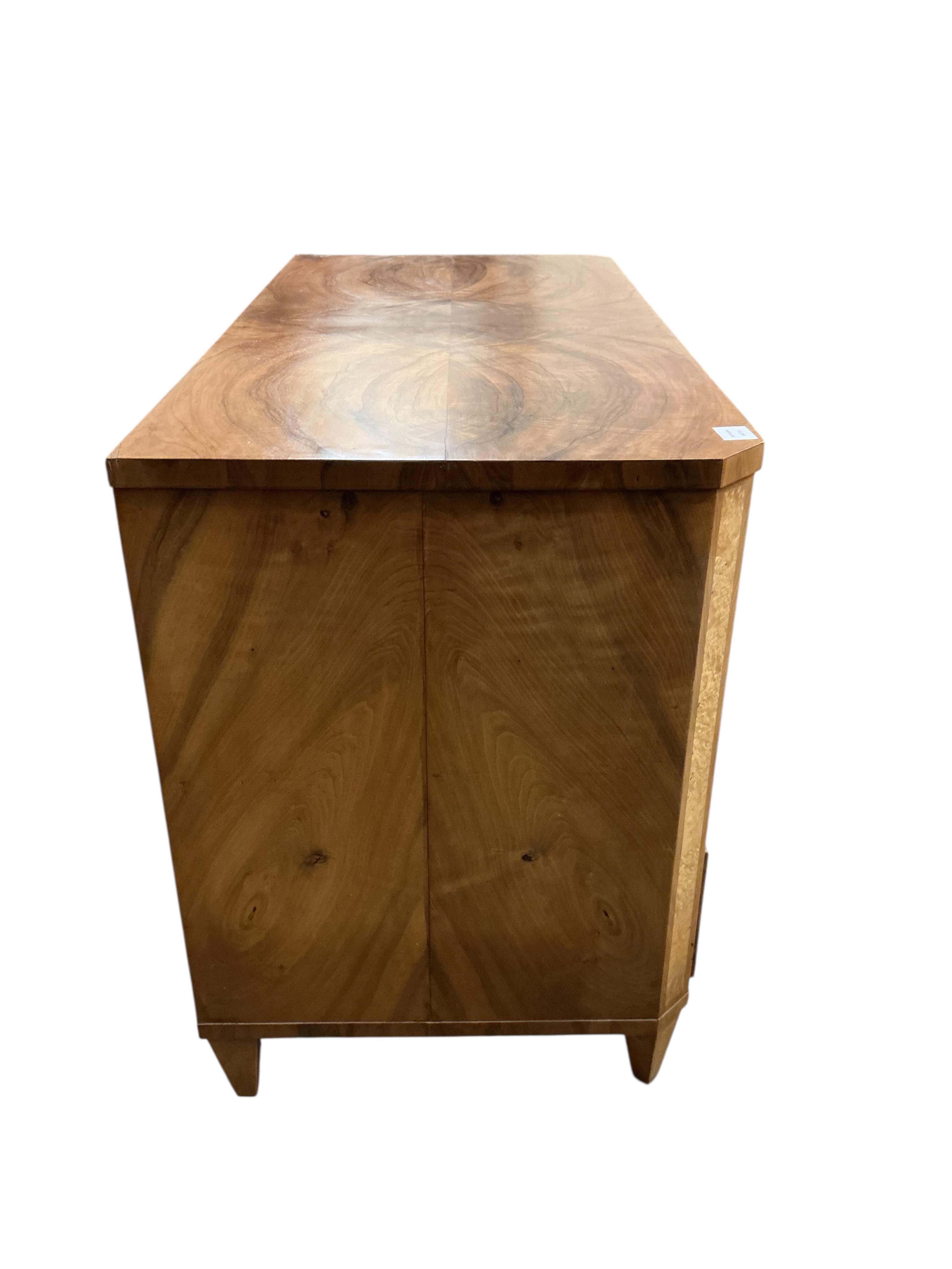A 19th century Swedish walnut commode, width 122cm, depth 59cm, height 84cm